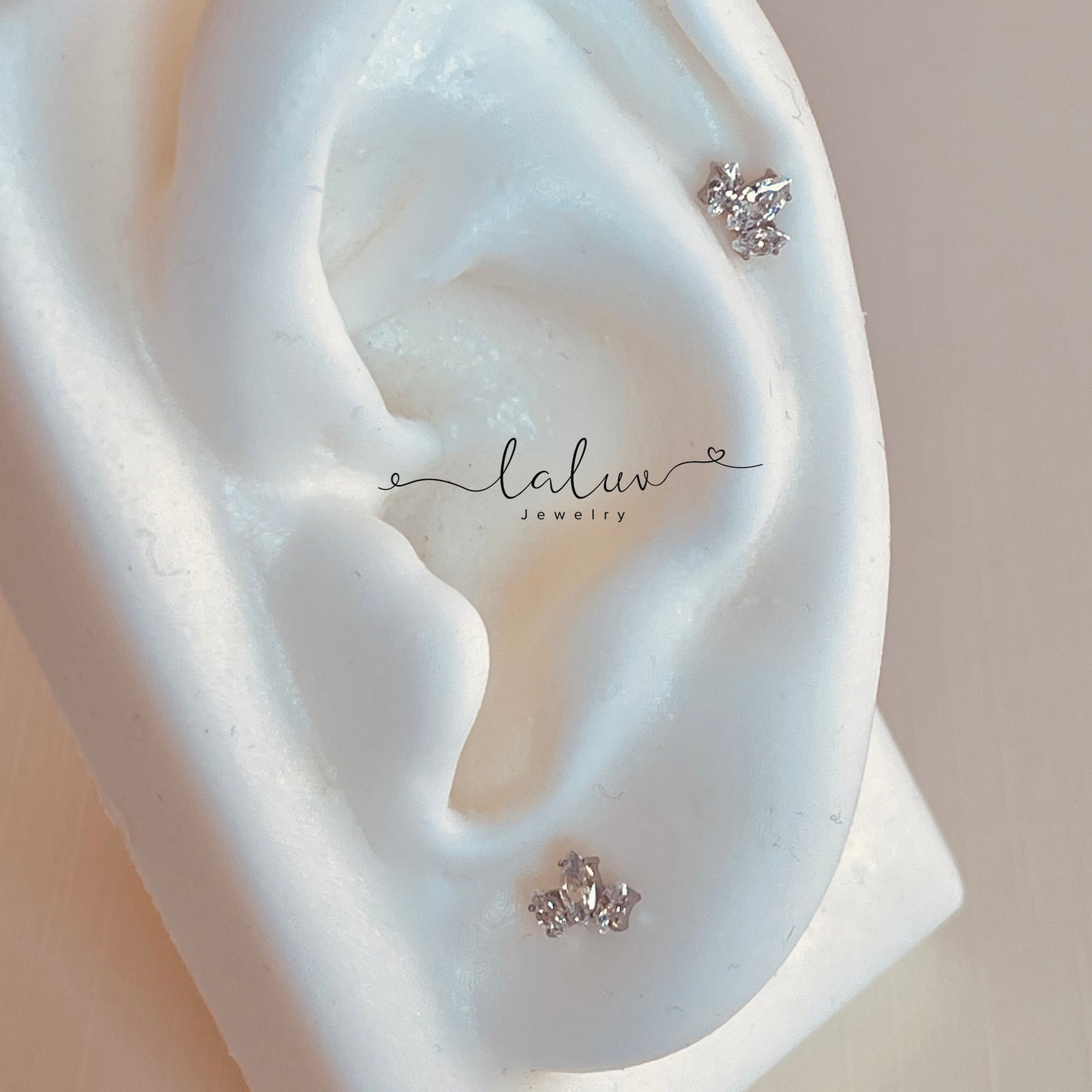 1pc 3 Stone Dainty Marquise Crown Flat Back Earrings