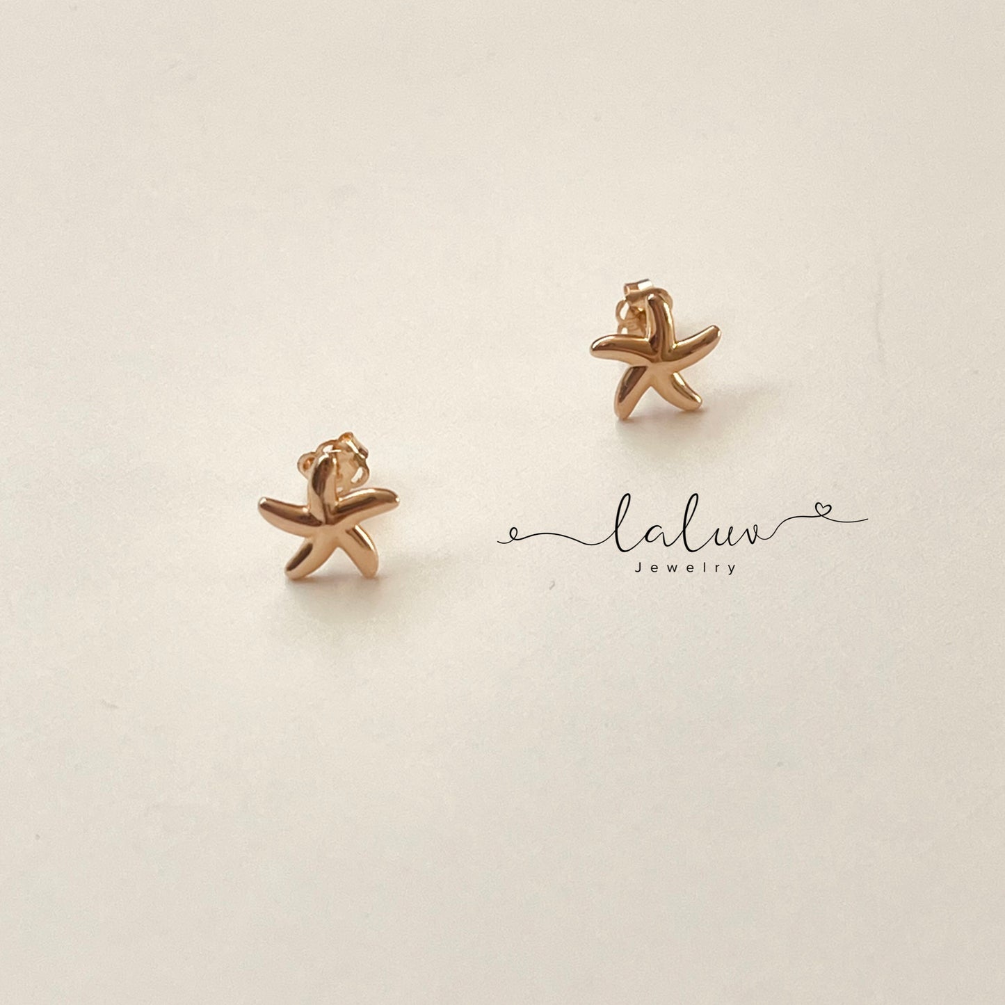 14k Solid Gold Starfish Studs