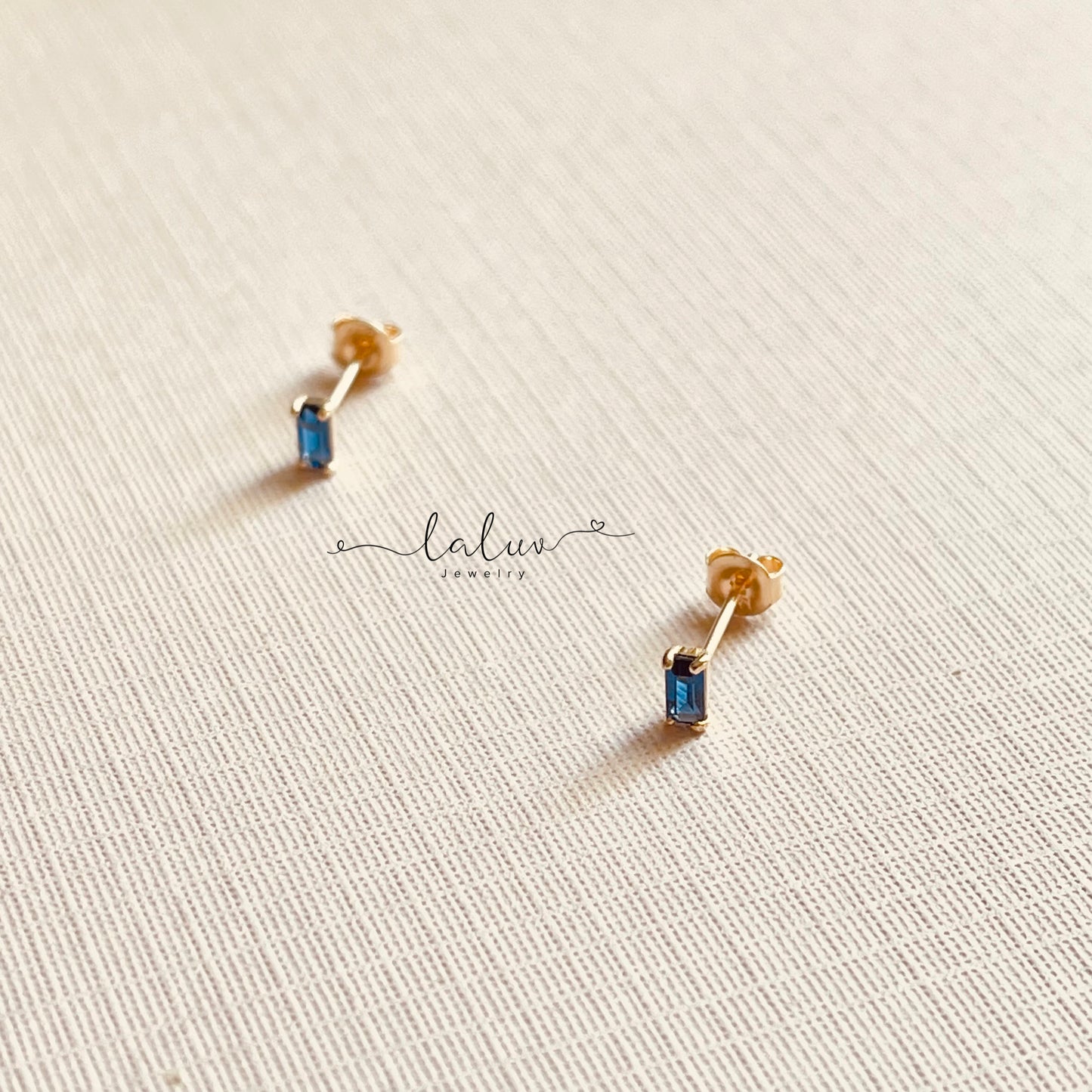 14k Solid Gold Sapphire Blue Baguette Stud Earrings