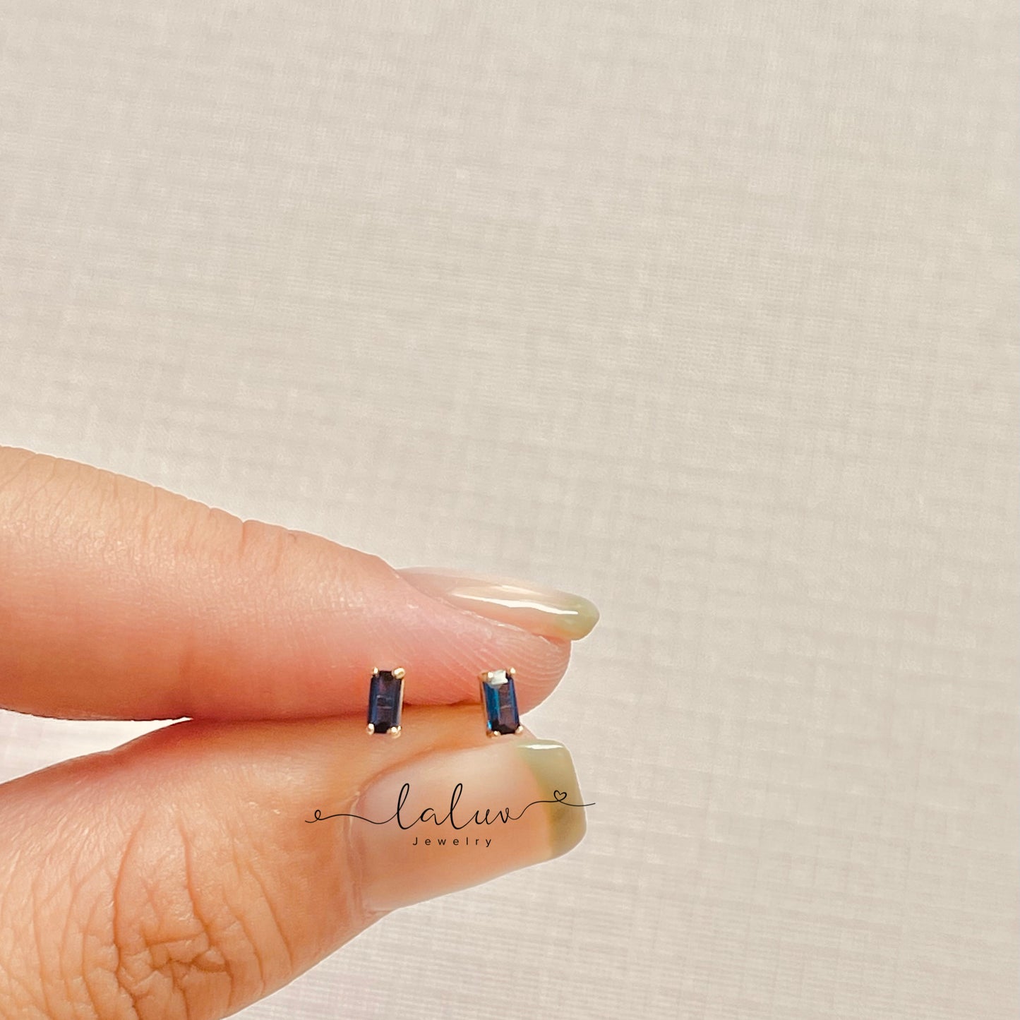 14k Solid Gold Sapphire Blue Baguette Stud Earrings