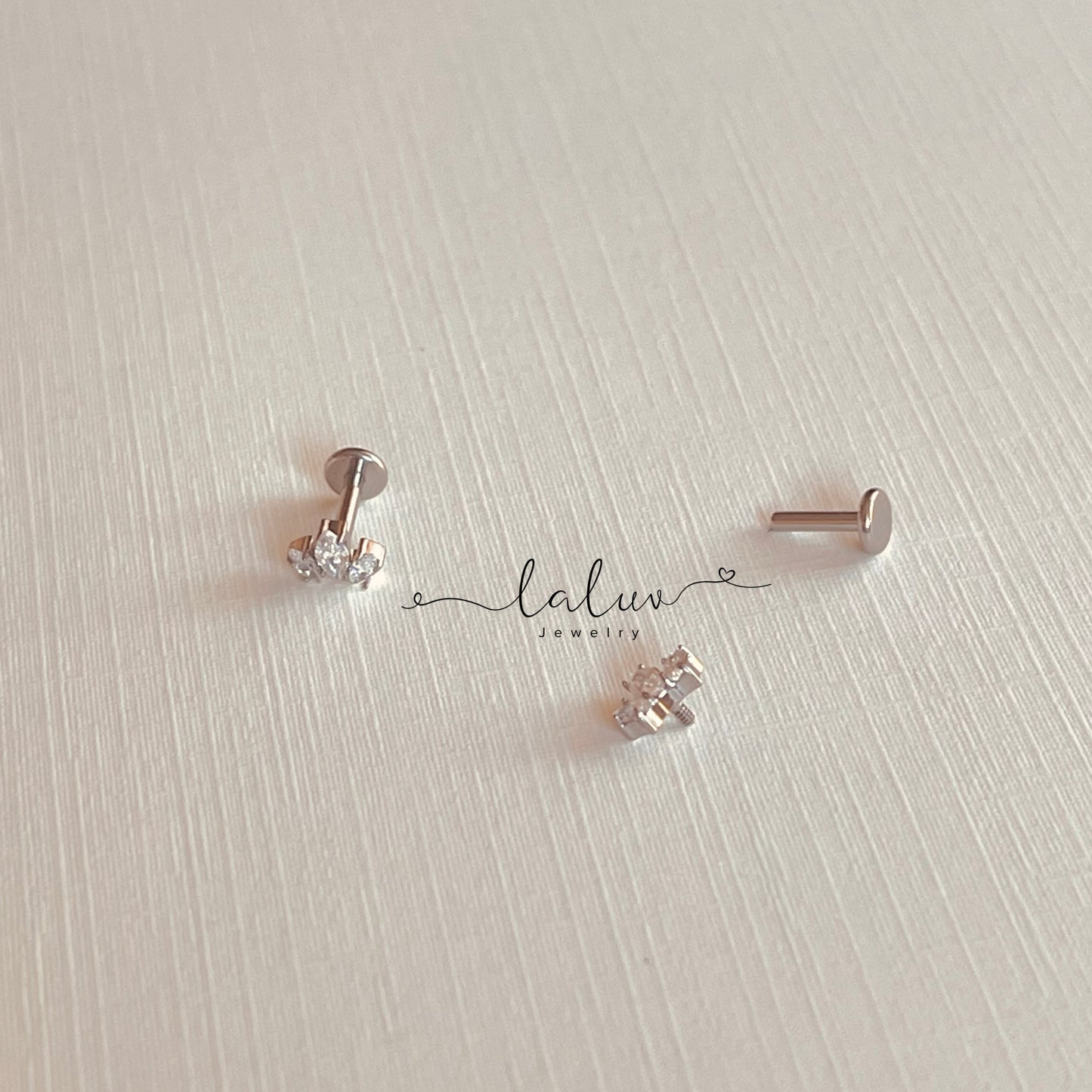 1pc 3 Stone Dainty Marquise Crown Flat Back Earrings